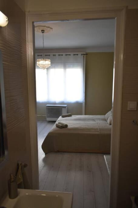 Kenyelmes Lakas Jo Helyen Lejlighed Budapest Eksteriør billede